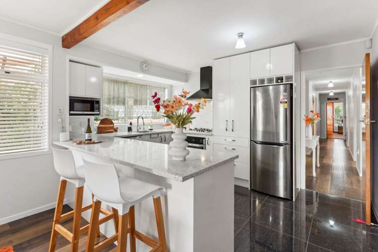 12 Pakira Avenue Glendene_18