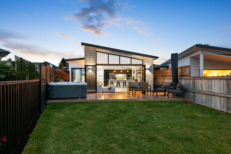 27 Hastings Road Pyes Pa_16