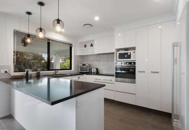5 Carnoustie Place Aongatete_2