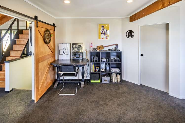 25 Tukanae Street Strathmore Park_12