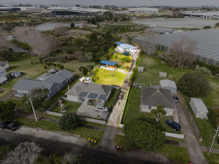 5A & 5B Waipouri Road Mangere_30