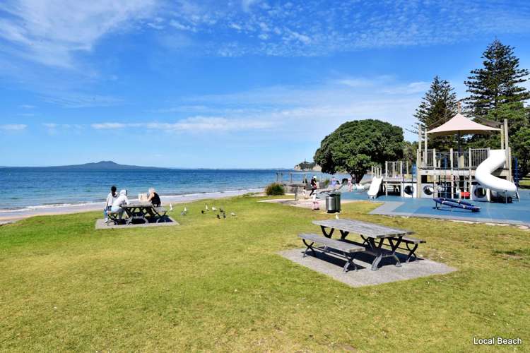 2H/9 Bute Road Browns Bay_15