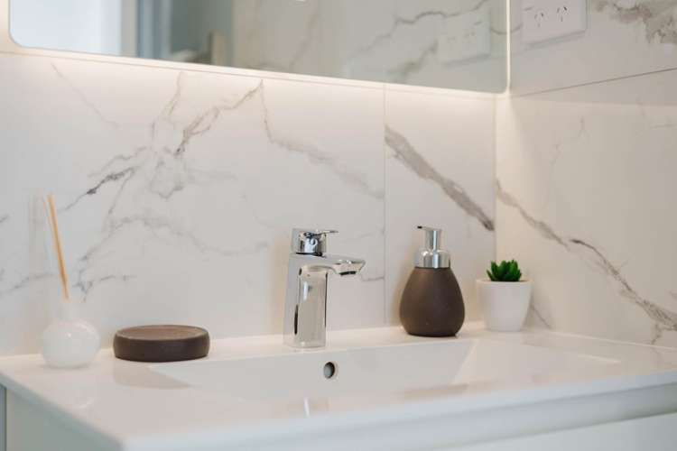 4/17 Barneys Farm Road Clendon Park_14