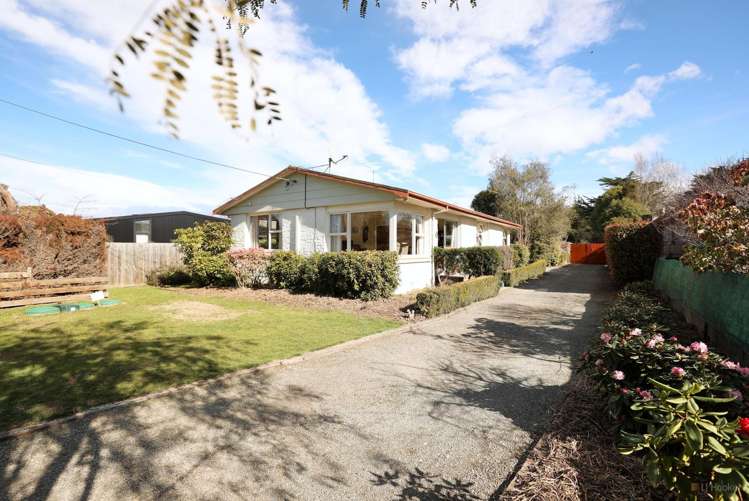 69 Main North Road Geraldine_29