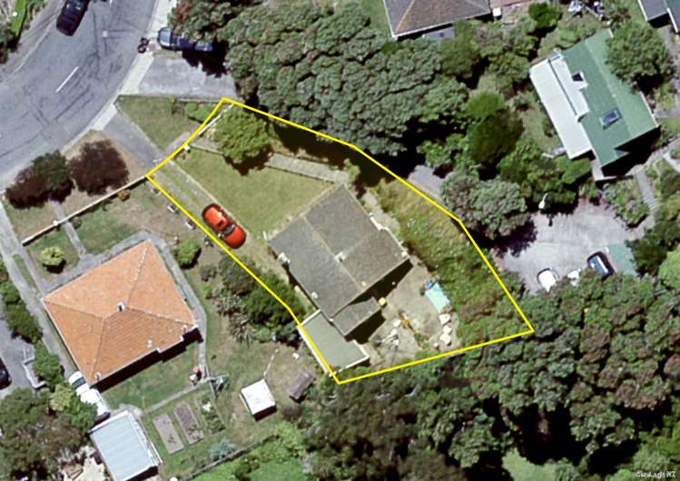 6 Elphinstone Avenue Strathmore Park_14