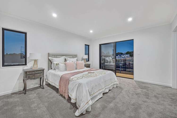 22 Tannaghmore Drive Flat Bush_30