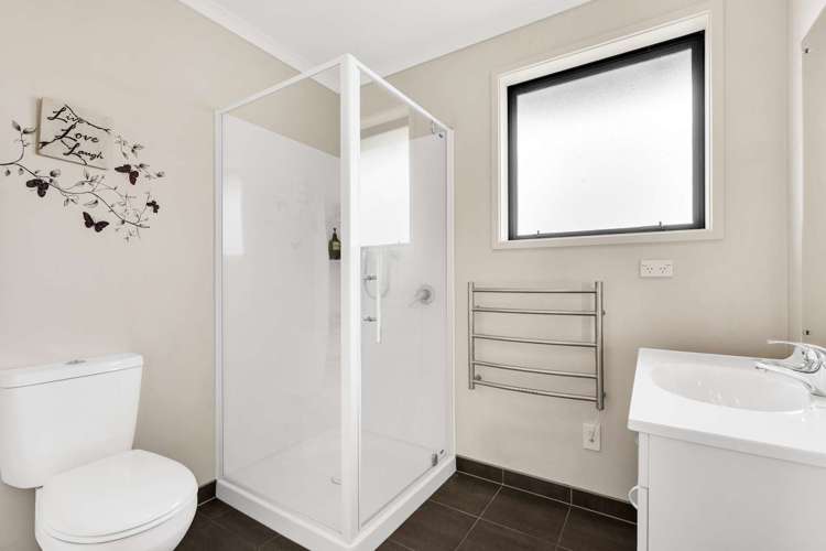 38D Kaipara Lake Road Helensville_28