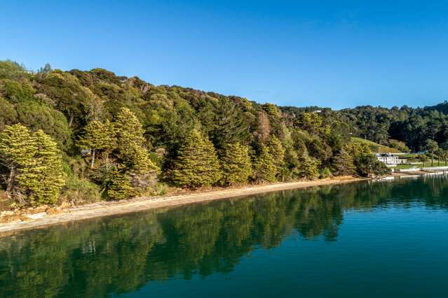 254 Cowes Bay Road Waiheke Island_1