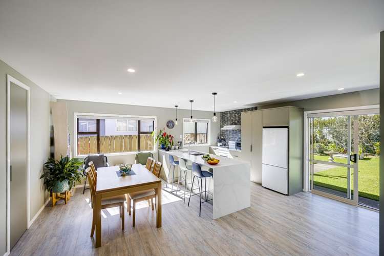 329 Westminster Avenue Tamatea_7