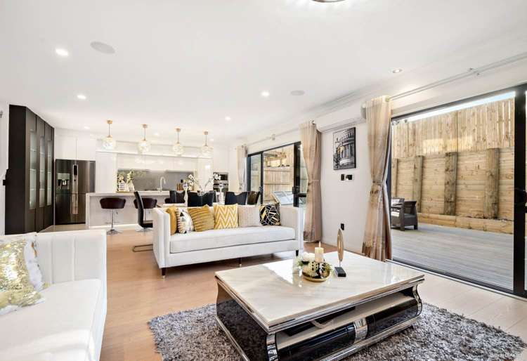 9 Lisnoble Road Flat Bush_22