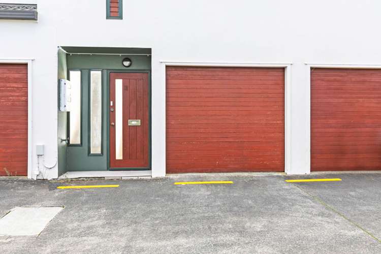 7/12 Ambrico Place New Lynn_12