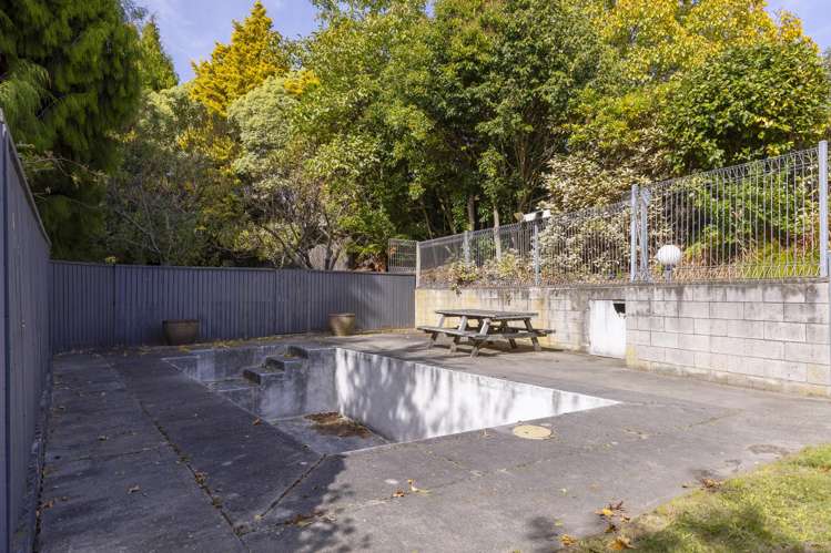 74 Taharepa Road Hilltop_27