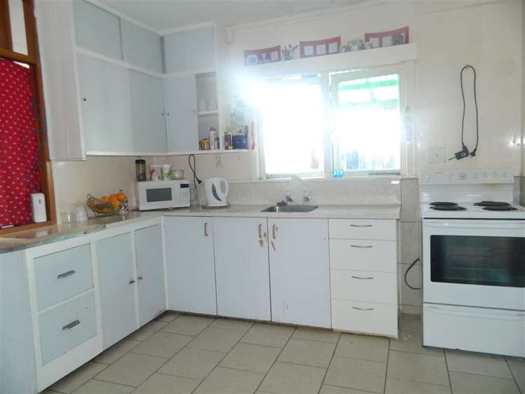 54 Gradara Avenue Otorohanga_3