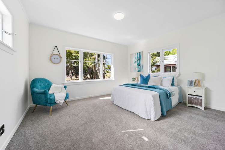 67 Golf Road New Lynn_12