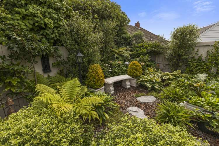 59b Laings Road Lower Hutt_17