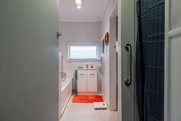 44 Albert Street Pahiatua_6