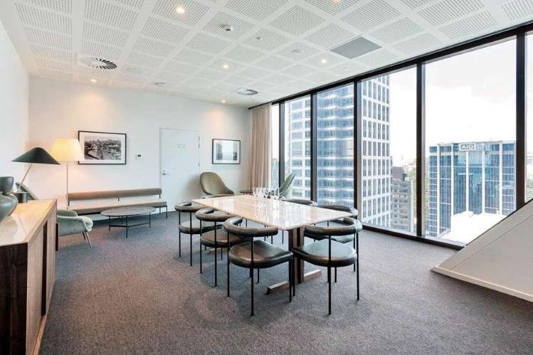 1607/10 Commerce Street City Centre_27