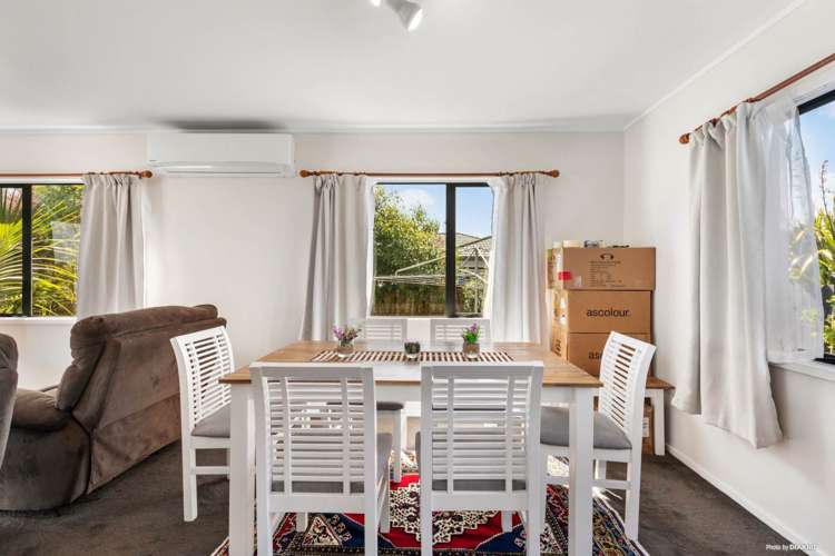 54 Rosier Road Glen Eden_9