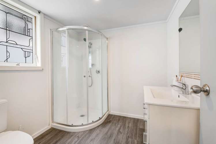 346 Whangaparaoa Road Stanmore Bay_21