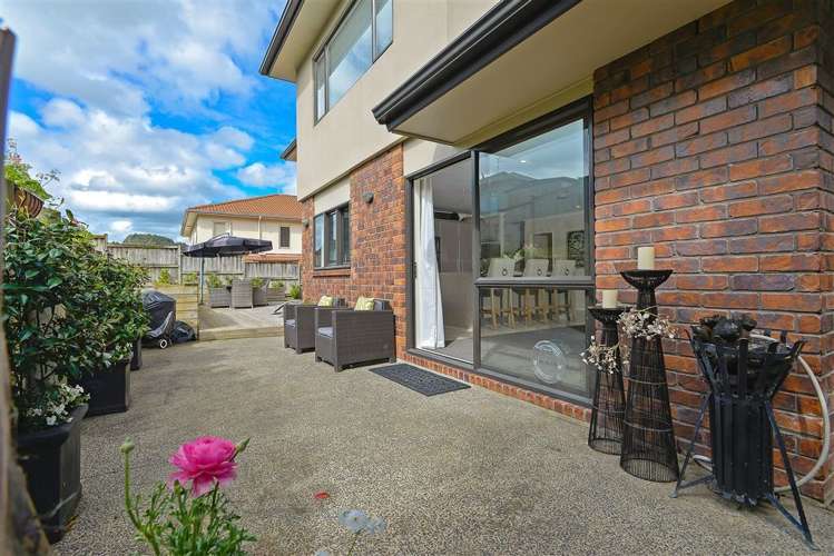 13 Gibbston Crescent Flat Bush_18