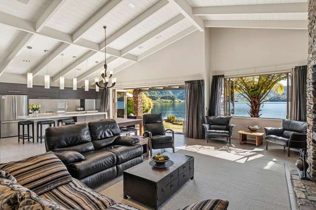 17 Steep Street Lake Okareka_4