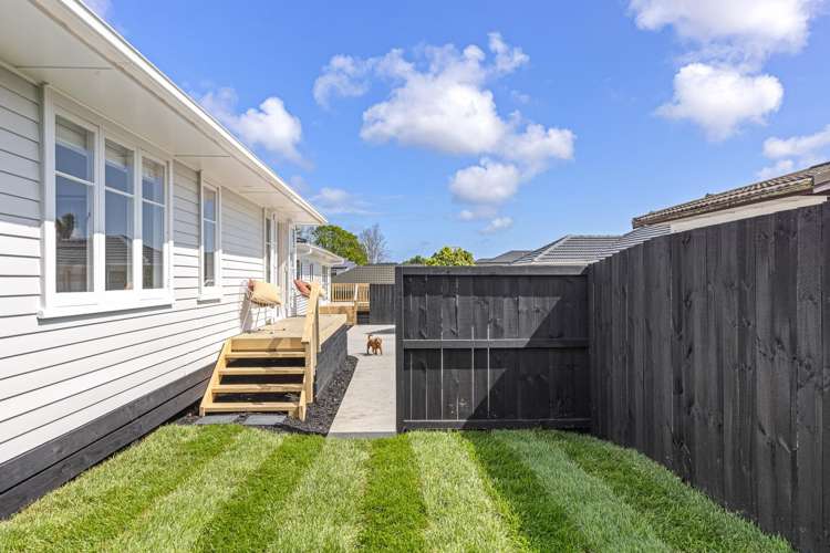 2/15 Hamurana Road Te Atatu Peninsula_19