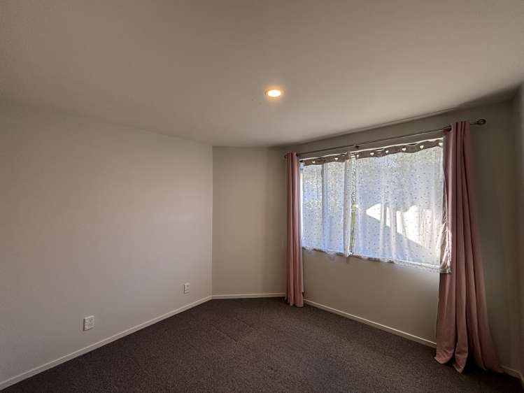 13a Charlesworth Street Woolston_10