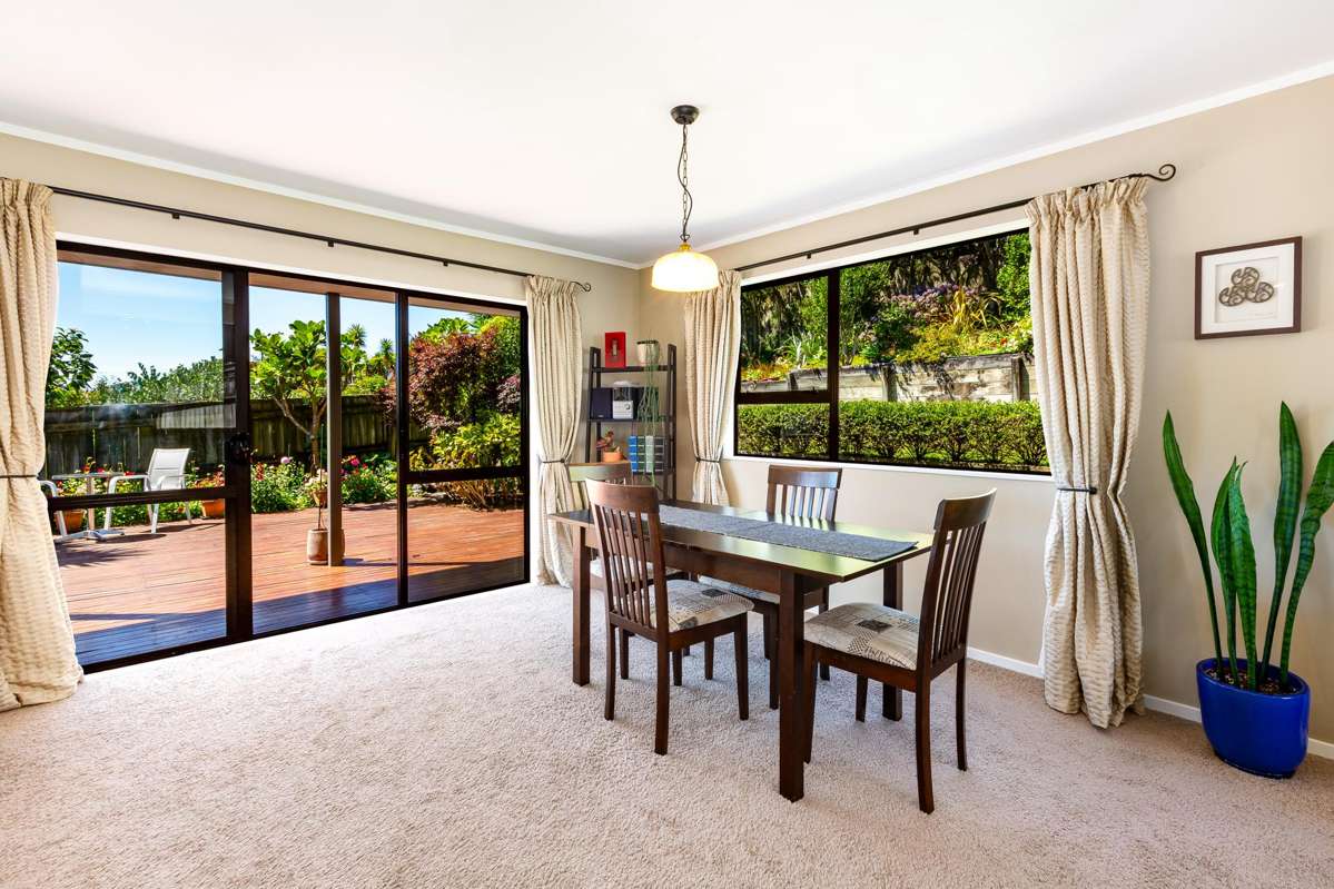 61 Albatross Close_1