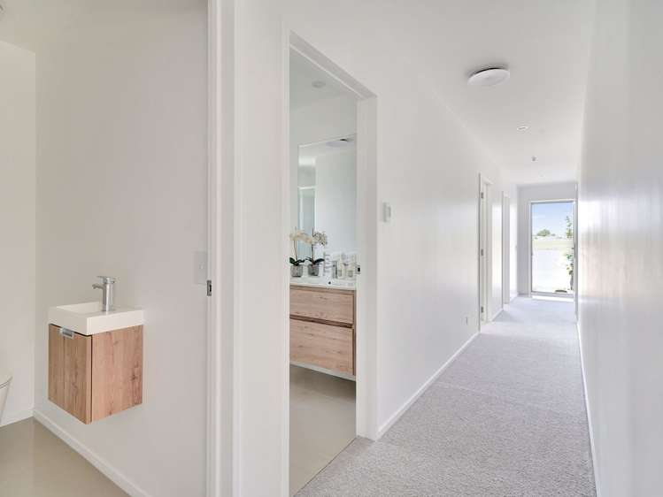 3 Eminence Drive Northwood_10