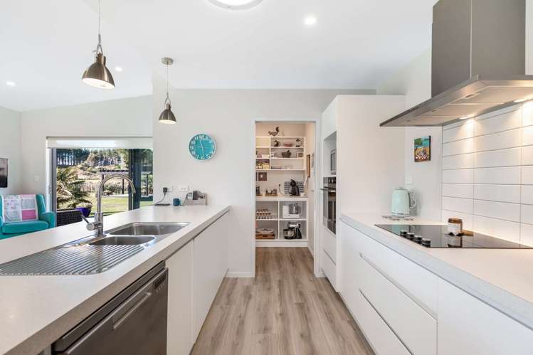 76 Waitarere Rise Avenue Waitarere_12