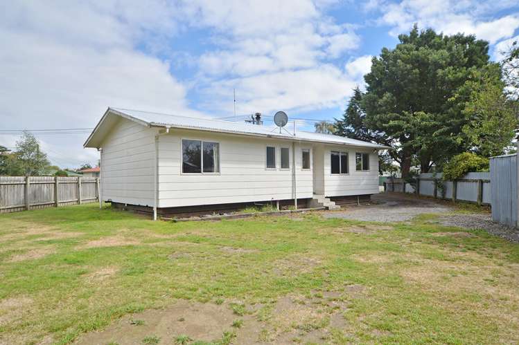 14 River Road Masterton_10