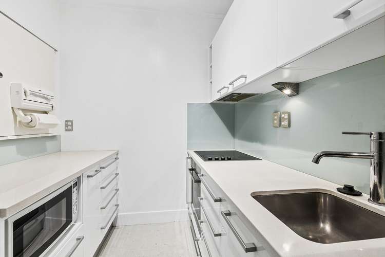 12/70 Hobson Street Thorndon_8