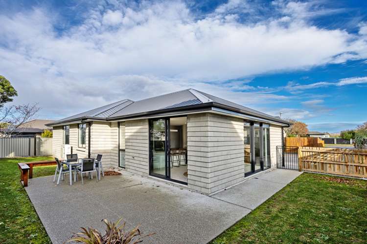 25 Salford Street Windsor_46