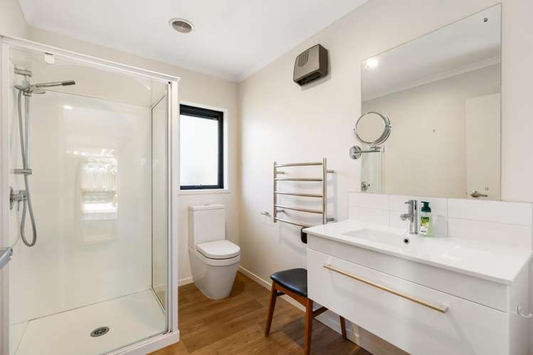 23 Finch Street Albert Town_9
