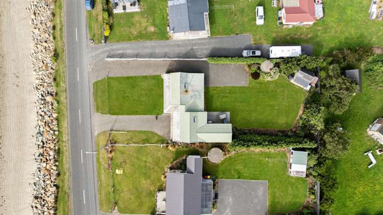 232 Colac Foreshore Road Colac Bay_36