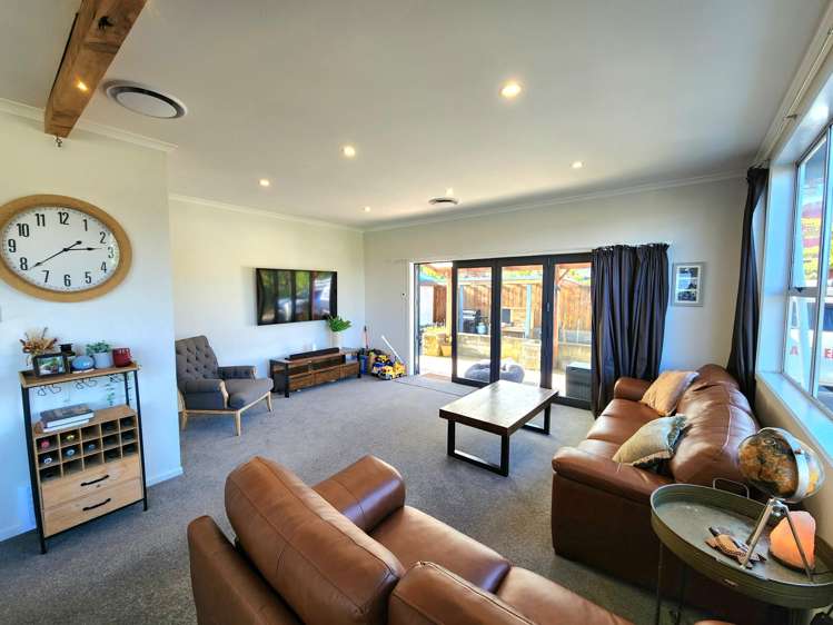 21 Taupo Terrace Dobson_2