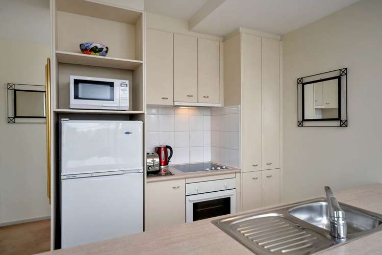 6a/14 Waterloo Quadrant Auckland Central_9