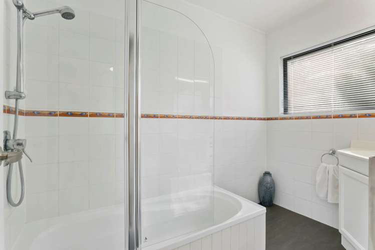 5a Siesta Terrace Gulf Harbour_14