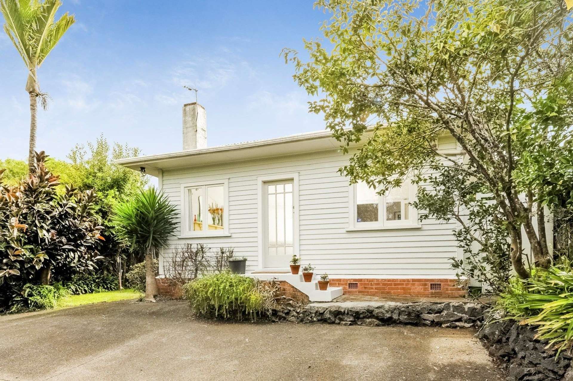 57 Shackleton Road Mount Eden Auckland City Houses for Sale One