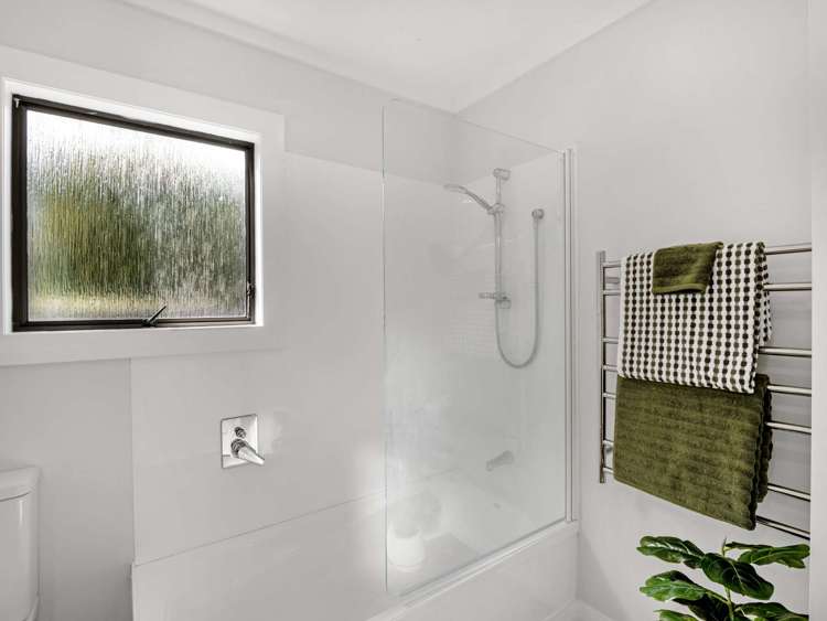 37 Panorama Drive Parahaki_19