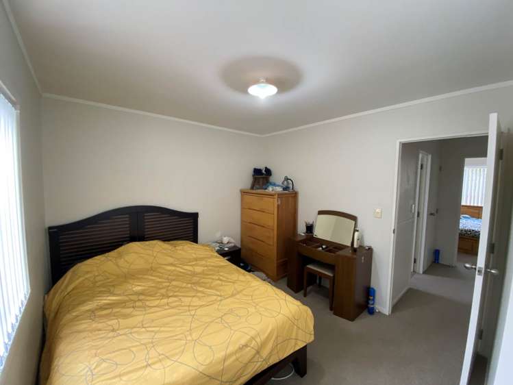 13/15 Andersons Road Oteha_6