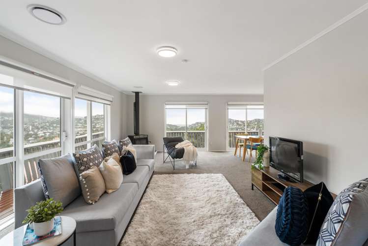 51 Winston Street Crofton Downs_1