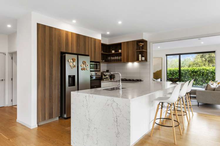 19b Fernwood Place Wai O Taiki Bay_9