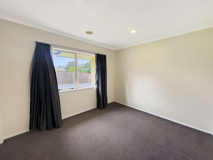 29 Nikau Street 1230_16