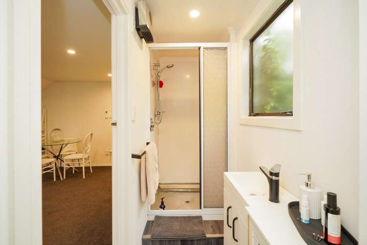 470 West Plains Road West Plains_26