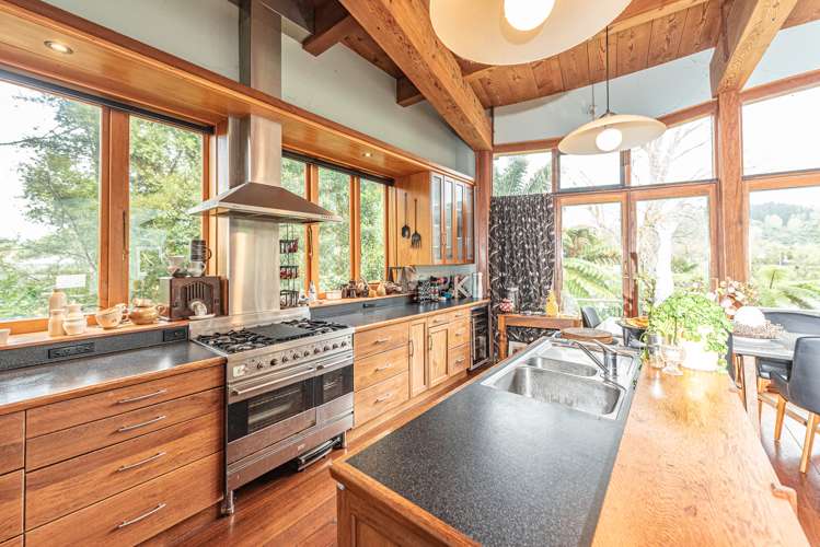 19 Riverbank Road Okoia_5