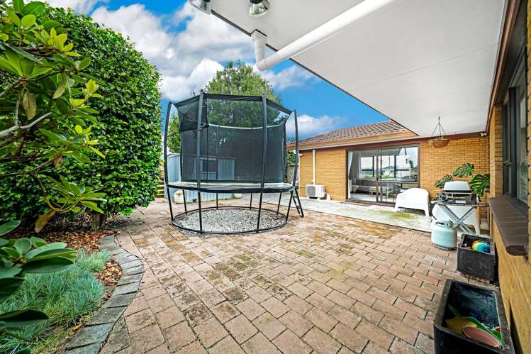 2/15 Berwyn Avenue Takanini_12