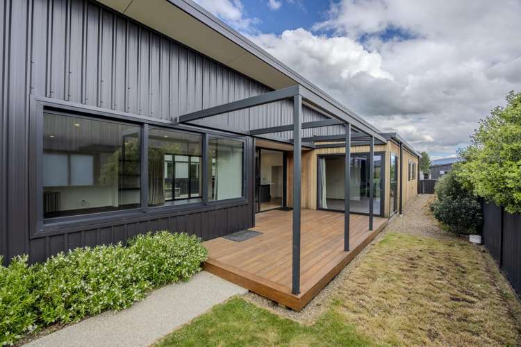 148 Burdon Loop Lake Hawea_26