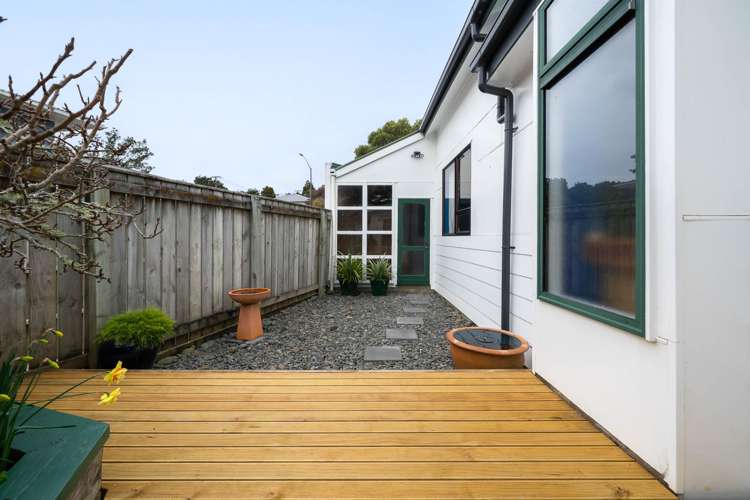 33 Horokiwi Road West Newlands_21