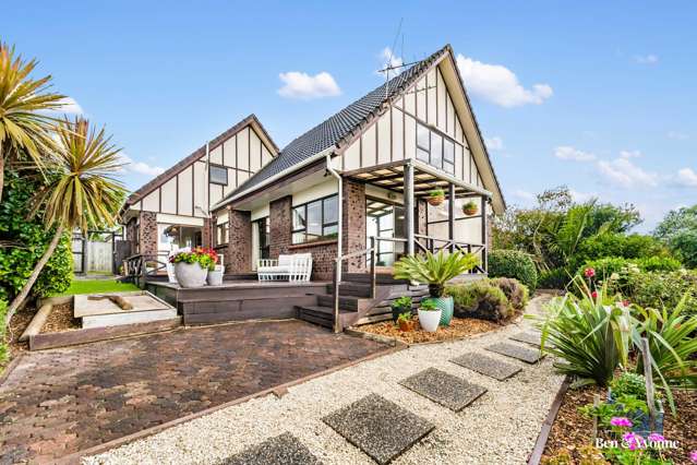 2/20 Kentigern Close Pakuranga_1